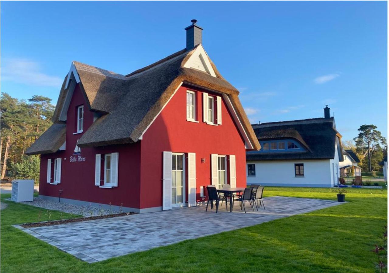 Modernes Reetdach-Ostseeferienhaus Bella Mare, Insel Usedom Mit Sauna, Kamin & Sonnenterrasse Zirchow Exterior photo