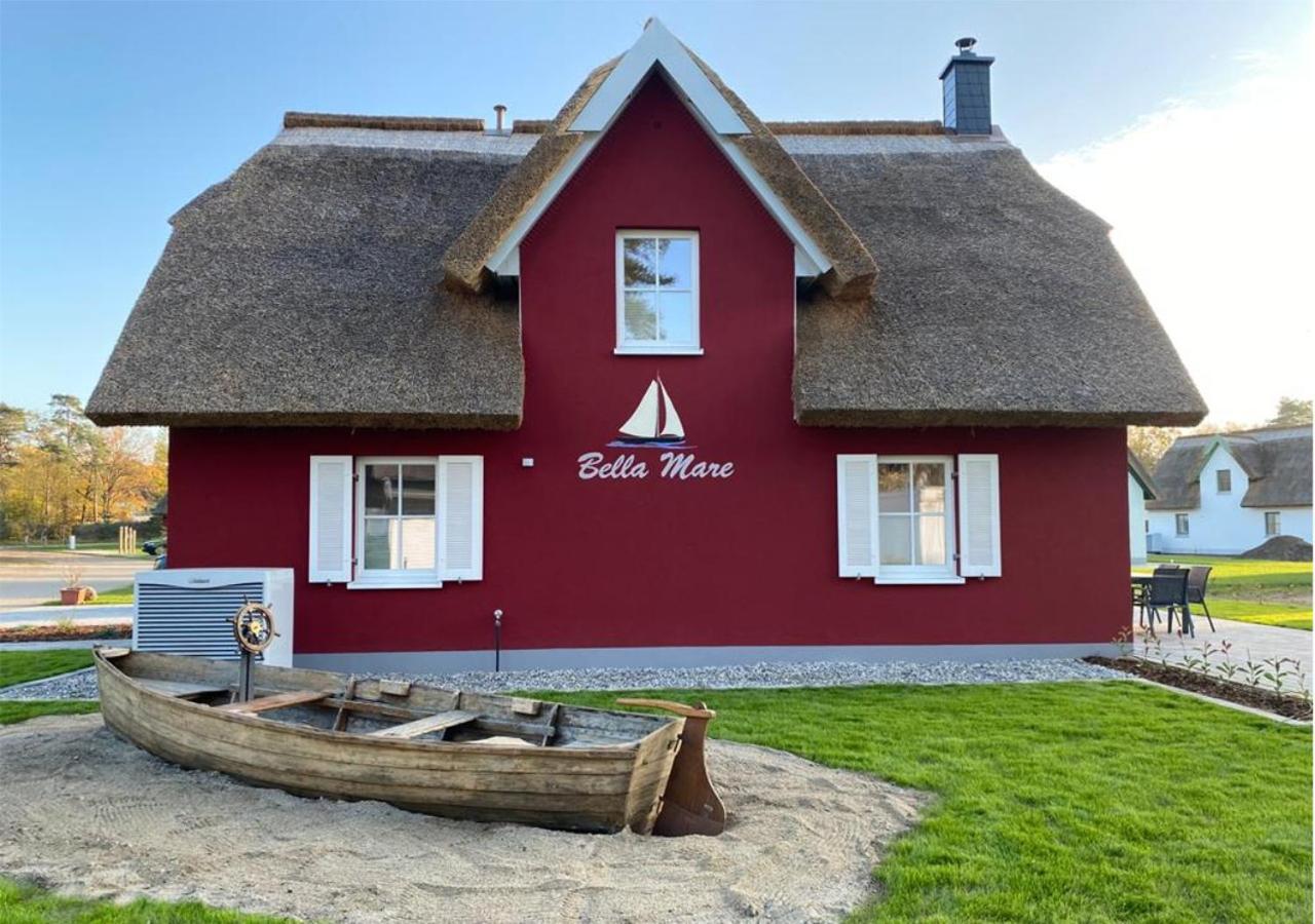 Modernes Reetdach-Ostseeferienhaus Bella Mare, Insel Usedom Mit Sauna, Kamin & Sonnenterrasse Zirchow Exterior photo